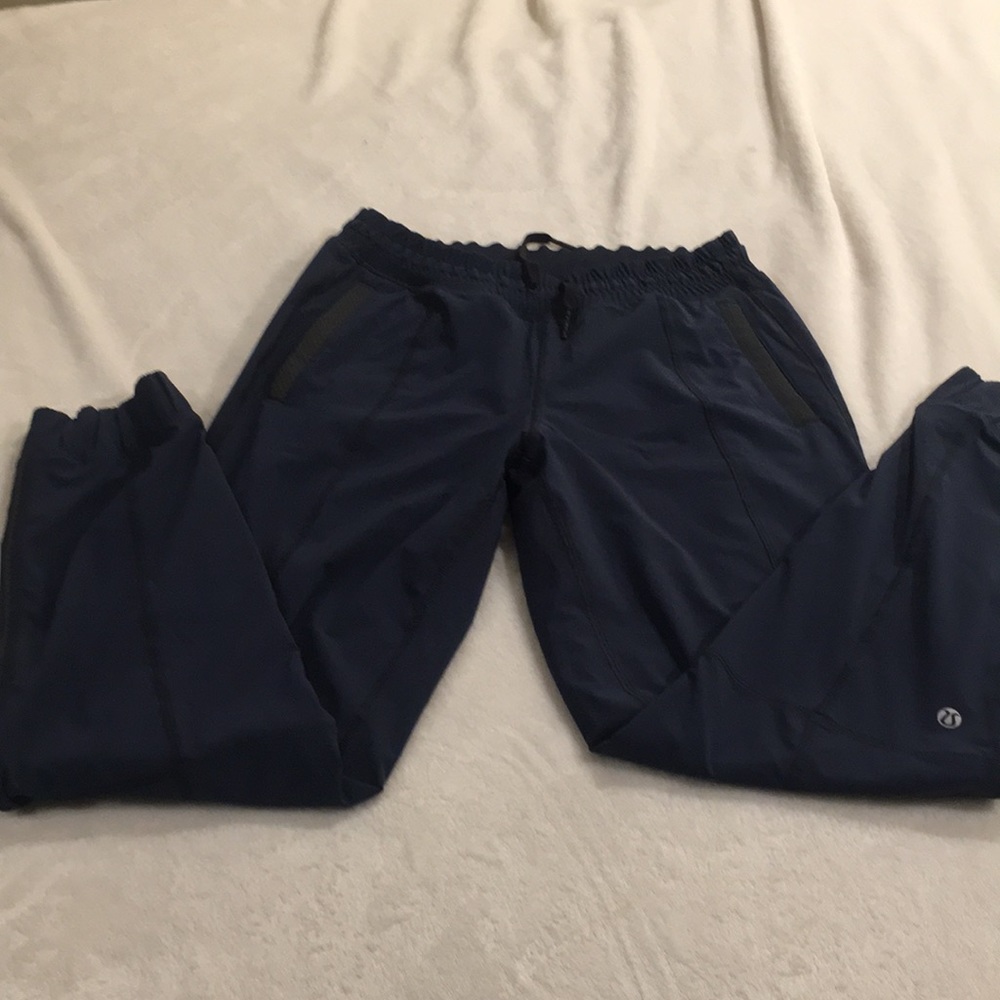 Lululemon Tracked Joggers Size 4 Navy Blue